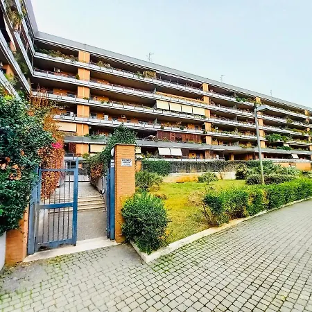Apartment Tra Aeroporto Davinci E Fiera Di Roma *