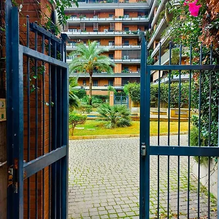 Tra Aeroporto Davinci E Fiera Di Roma Apartment Fiumicino